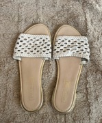 Letnie plecione klapki River Island 38