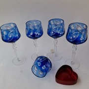 4 KIELISZKI KOBALT SMUKŁE UNIKAT BOHEMIA GRATIS PRL