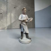 Figurka kelner Lippelsdorf 