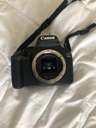 Aparat Canon EOS 2000D obiektyw 18-55mm SD torba