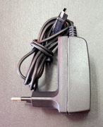 Ładowarka sieciowa BEST mini USB 4,5-9,5V 800mA Motorola L6 V3