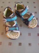 Sandałki Bartek 24