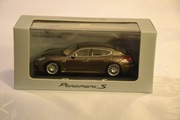 Porsche Panamera S 1/43 Minichamps 970 2014 brown