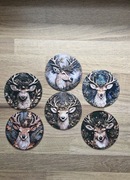 NOWY! Zestaw 6 drewnianych podkładek pod kubek – Jelenie / Las / Zima 