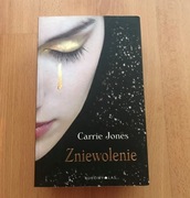 Zniewolenie Carrie Jones