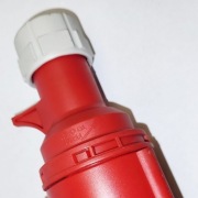 Gniazdo Siłowe Przenośne 16A 5P 400V IP44 firmy PCE na przedłużacz