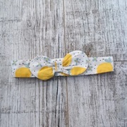 Opaska do włosów biało żółta w kwiaty kwiatki na głowę 6-9 miesięcy