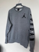 Air Jordan Nike Crewneck Sweatshirt Grey Size M Big Logo Streetwear Vintage