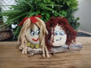 Dekoracja - buźki kamienne z fryzurą