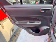 Boczek/ tapicerka drzwi lewy tył Suzuki Swift MK7 5d Hatchback