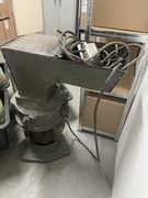 Przemysłowa maszyna do rozdrabniania / mielenia materiałów