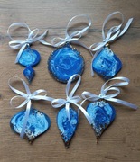 Rękodzieło Bombki choinkowe zestaw 6 szt z żywicy epoksydowej niebieskie