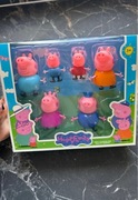Zestaw figurek świnka peppa i mama tata babcia dziadek świnka