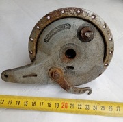 Sturmey Archer, piasta, bęben hamulcowy