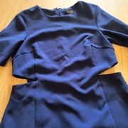Kobaltowa sukienka z wycięciami TOPSHOP rozm. M 38
