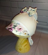 Chustka z daszkiem na lato 