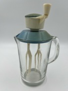 Mikser ręczny kuchenny z dzbankiem z czasów PRLu