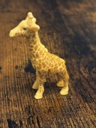 Kinder niespodzianka Natoons Animal żyrafa VD297 2022