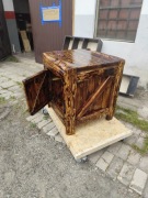 Barek z litego drewna 