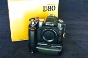 Aparat Fotograficzny NIKON D80 /korpus/+  pojemnik na baterie MB-D80