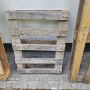 12 palet różne wymiary