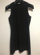 Czarna , elegancka sukienka MONKI roz.38