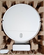 XIAOMI MI robot odkurzający, biały; uszkodzony