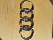 Logo emblemat znaczek Audi