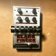 ELECTRO HARMONIX BLACK FINGER COMPRESSOR