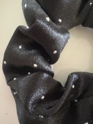 Ładna gumka cyrkonie