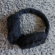 Czarne nauszniki damskie Barts - dobry stan