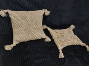 Poszewki dekoracyjne na poduszki 40x40cm szydełko rękodzieło