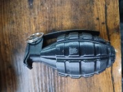 Granat wojskowy czarny dekoracja