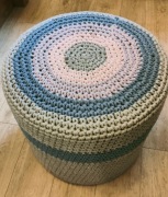Pufa ręcznie robiona wysokość 40 cm, średnica 45 cm