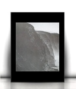 czarno biały plakat z górami, biało czarny obrazek A4, szary plakat