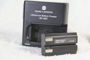 KONICA MINOLTA BC-900 - battery charger + AKU
