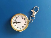 Złoty Zegarek kwarcowy do przypięcia do paska, torby