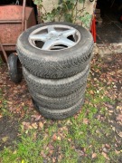 4 alufelgi z oponami całorocznymi. Renault Megane. Tylko w komplecie.