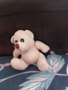 Mały,pluszowy miś, 10cm,używane.