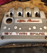 Pokrywa osłona silnika Alfa Romeo 147