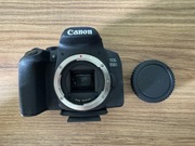 Aparat Canon EOS 850D z obiektywem EF-S 18-135 IS USM