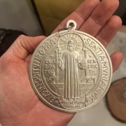 Monumentalny Medalion Św. Benedykta 10 cm | Srebrny kolor Unikatowa ochrona