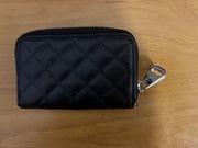 Czarny Pikowany Portfel Mango