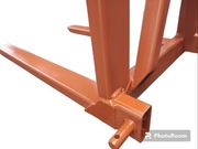 Widły do traktora na tuz