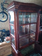 Serwantka biedermeier pełna kolumna