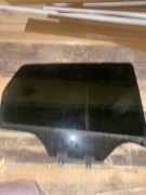 Szyba prawa tył Nissan qashqai j10