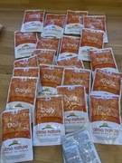 10 sztuk Jedzenie dla Kota najlepiej spożyć przed 04.2025