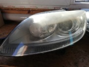 Xenon  golf v plus 2008 lampa lewa prawa przód 