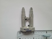 Magnes na lodówkę - 592f. KUALA LUMPUR Malezja TWIN TOWERS 
