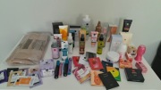 Zestaw kosmetyków Avon 33 szt + gratisy